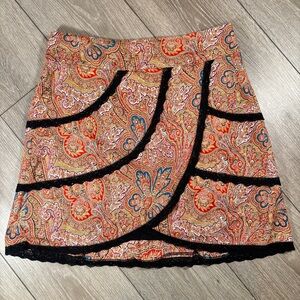 Lyrique Paisley A-Line Mini Skirt with Black Eyelet Trim Size 4